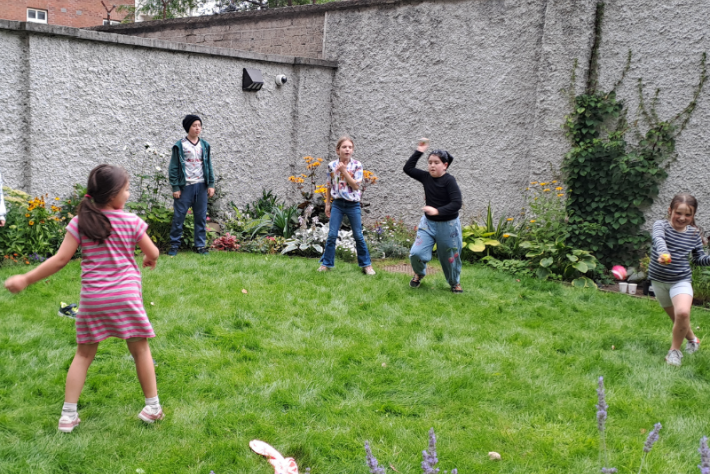 14 Henrietta Street children at play in the 14 Henrietta Street garden 800 x 540