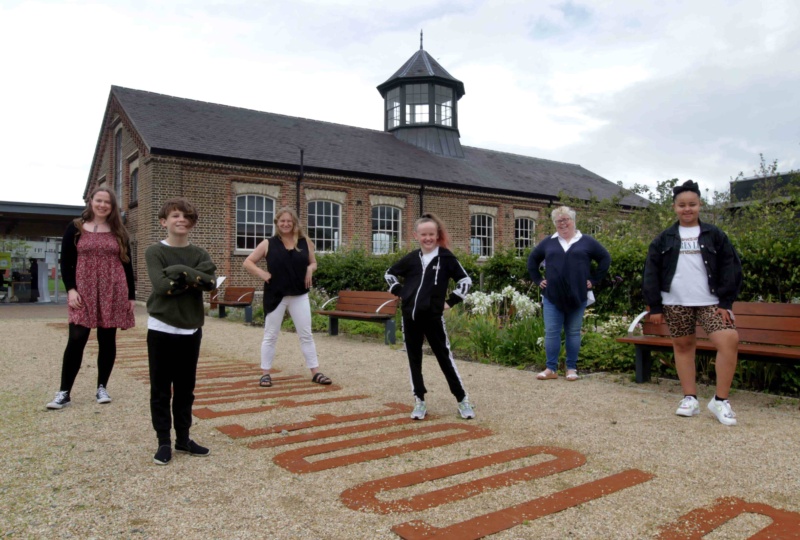 Dervilia and group in the garden